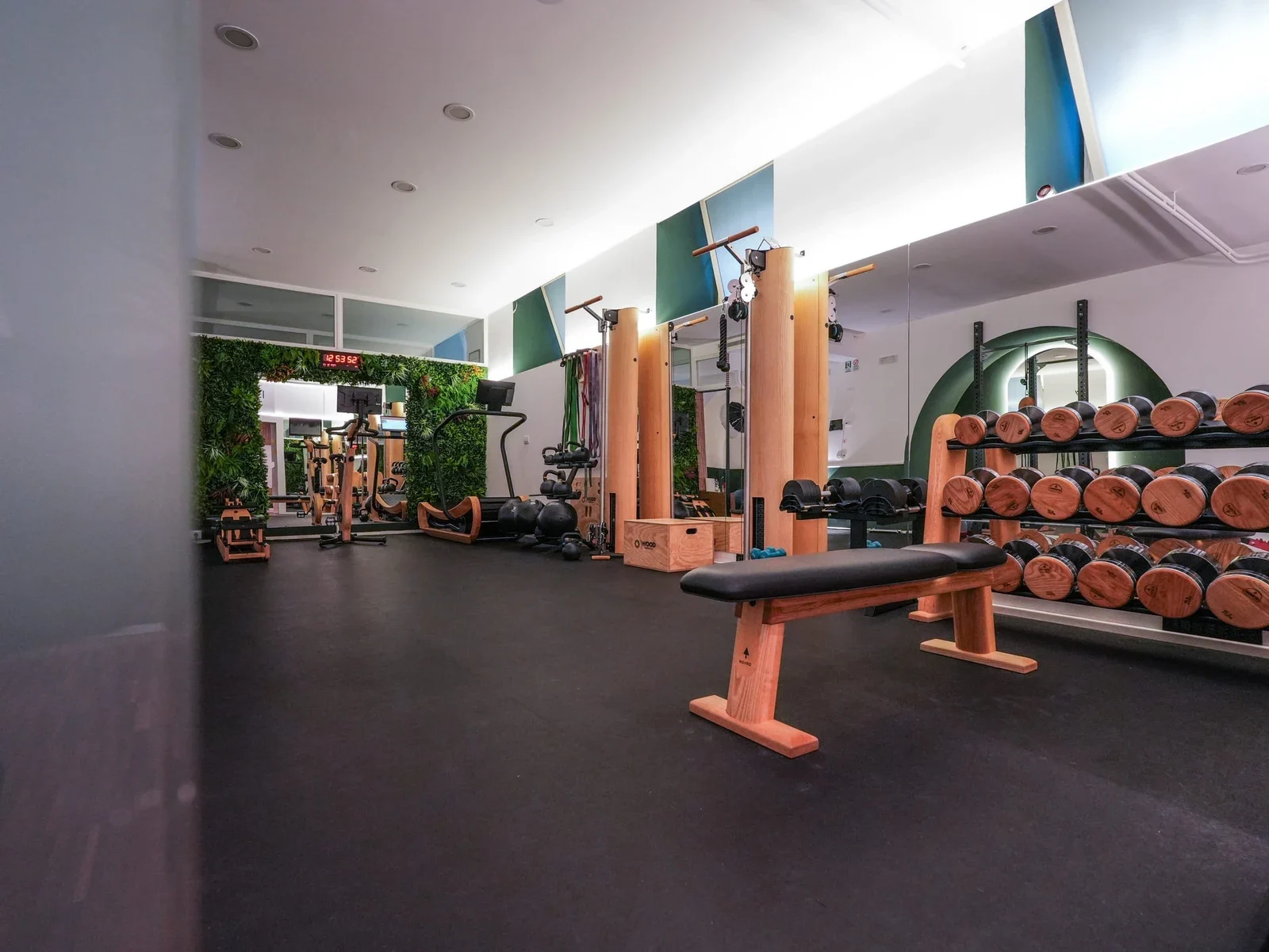 Lo studio Wood Training Lab